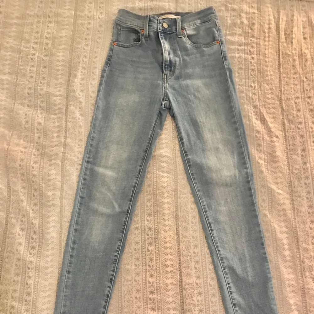 Mile High Super Skinny Levi’s Pants